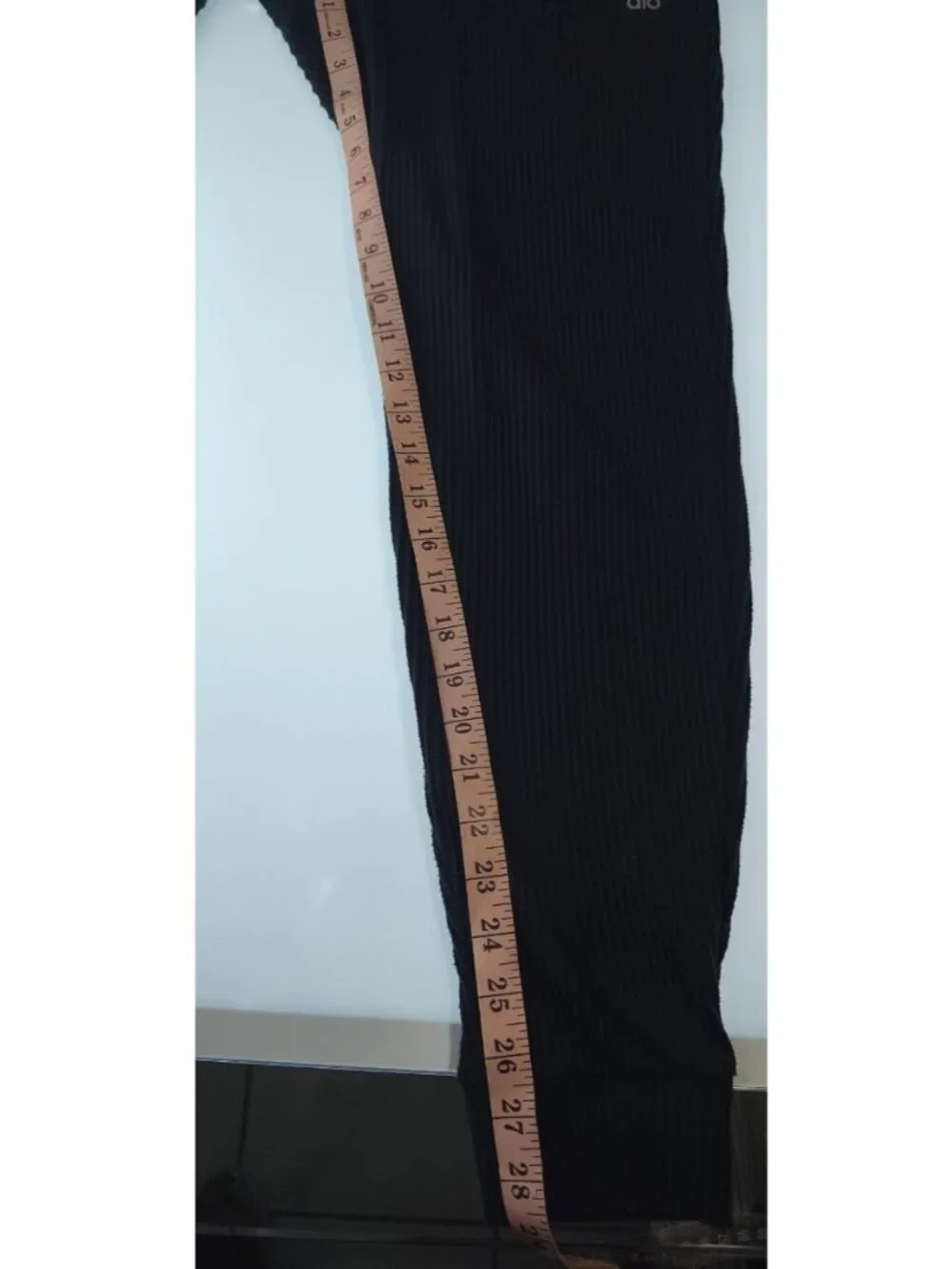 Alo Yoga Black Ribbed Tapered Jogger Pants Drawstring Elástic Weist Small